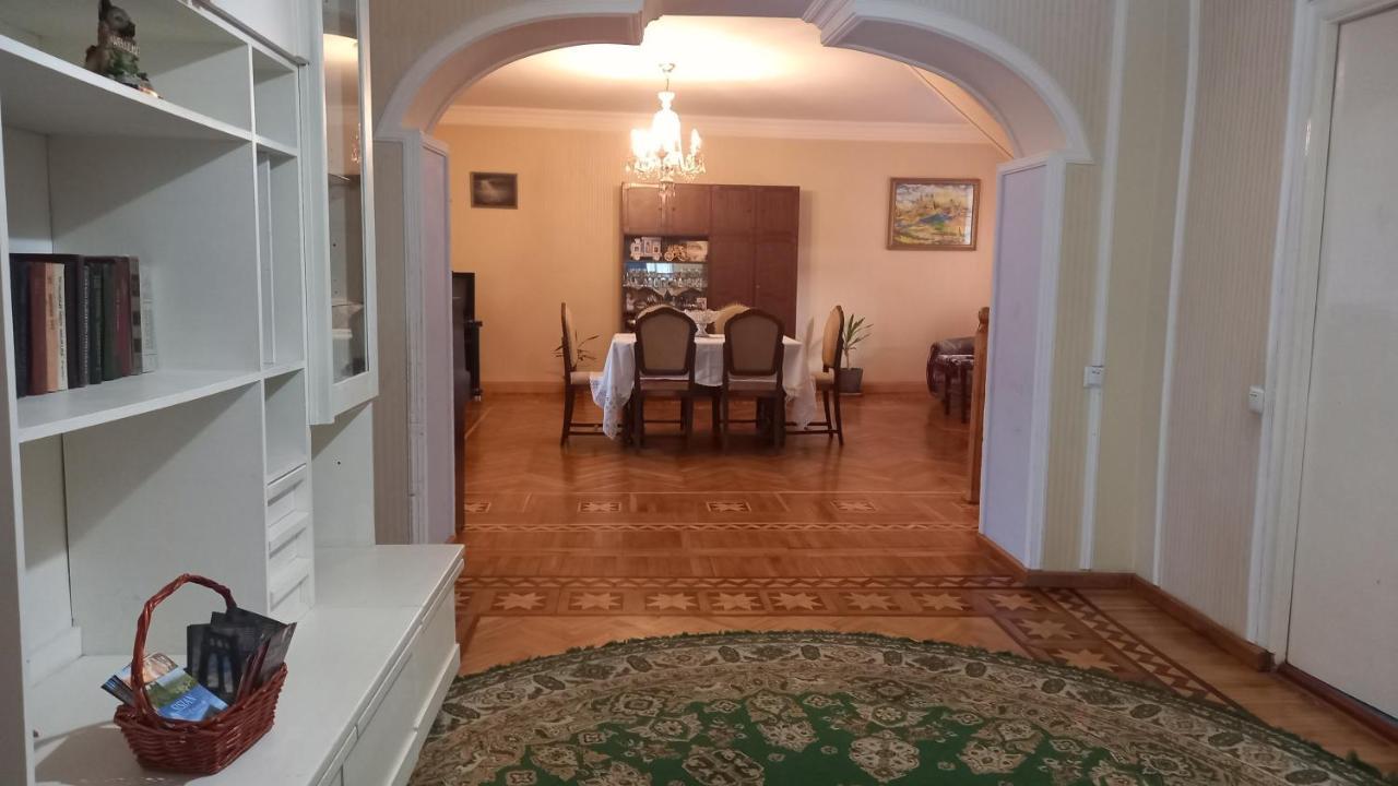 Baleni Sisian Exterior foto